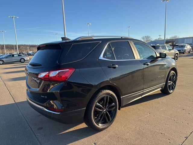 Used 2021 Chevrolet Equinox LT image 3