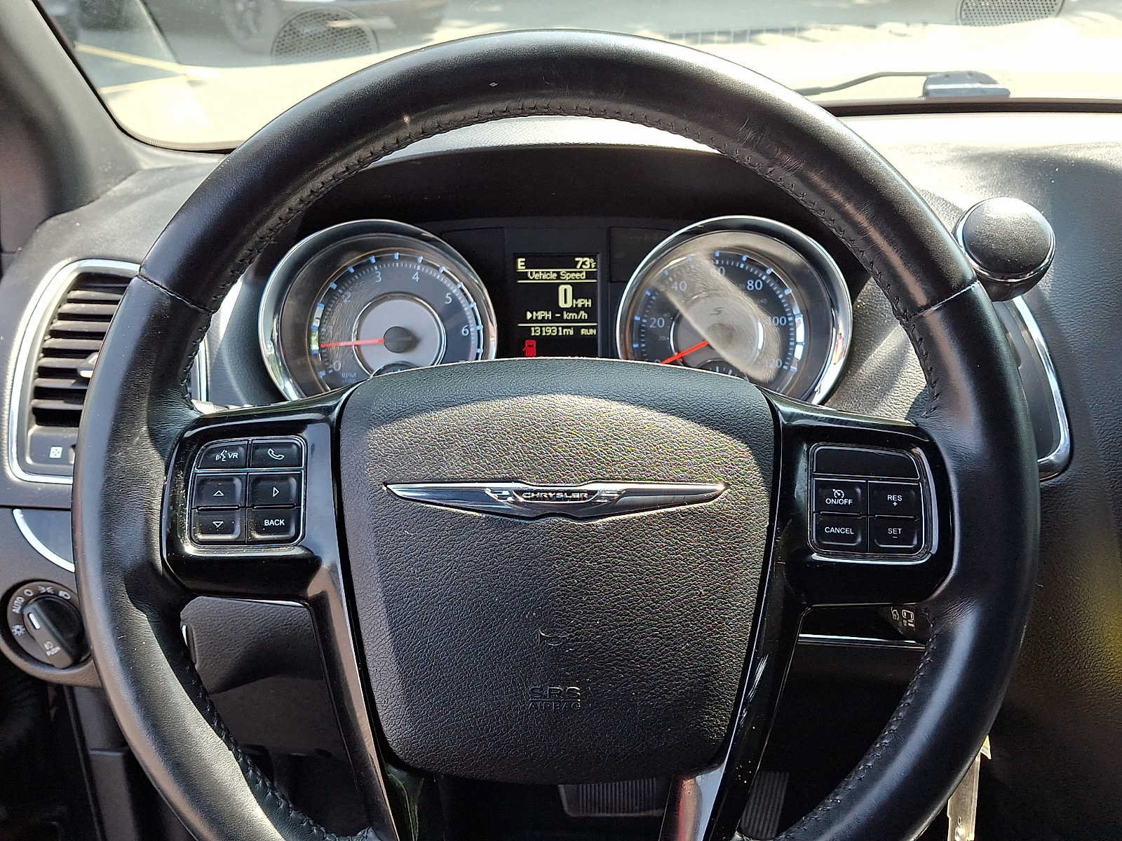 Used 2014 Chrysler Town & Country S FWD image 22