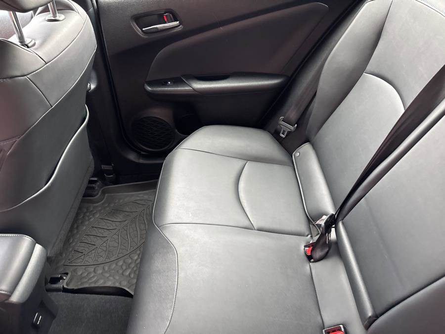 Used 2017 Toyota Prius Four Touring image 19