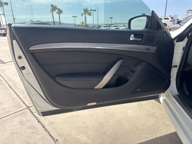 Used 2010 INFINITI G37 Journey w/ Premium Pkg RWD image 10
