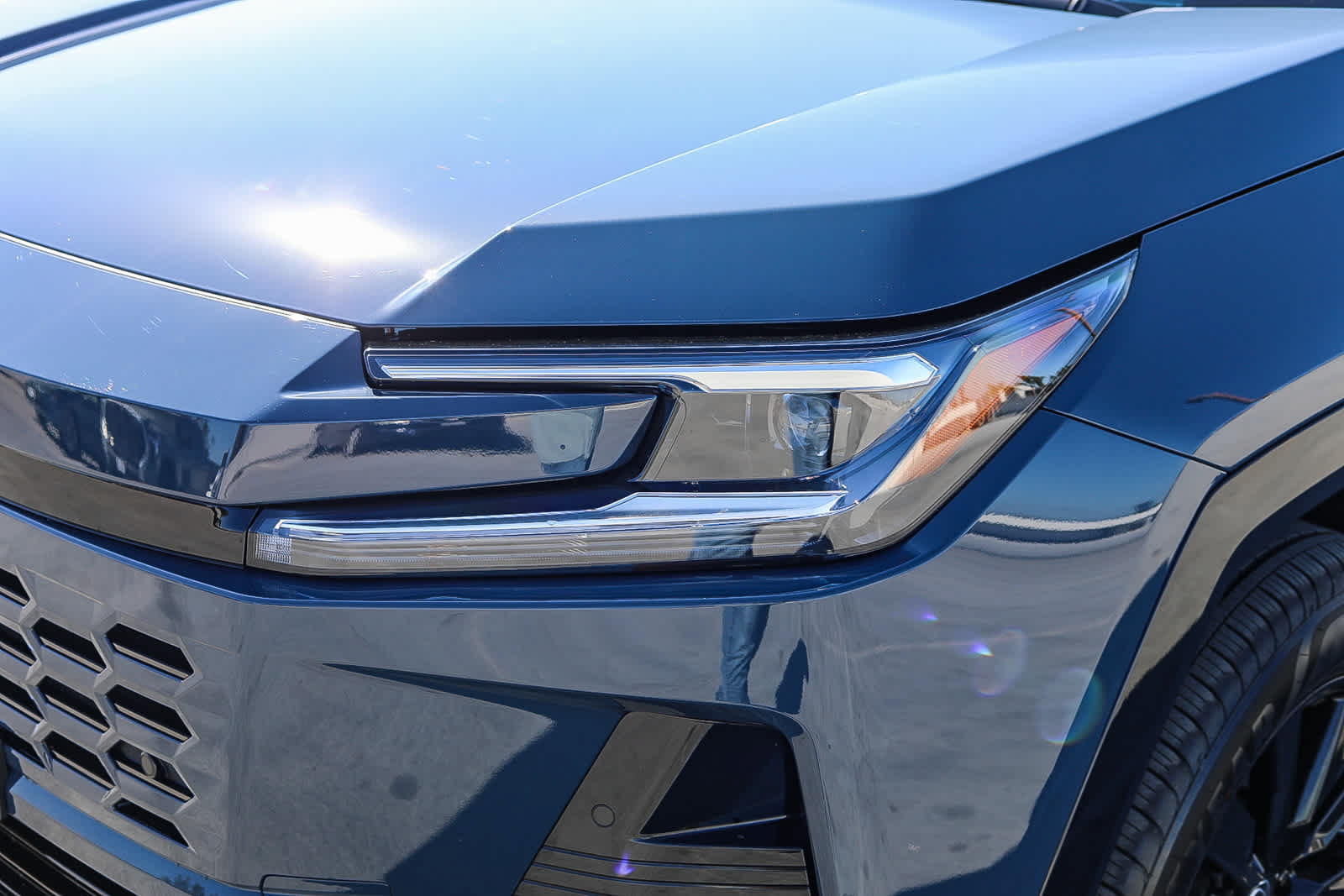 New 2026 Toyota RAV4 SE w/ Weather Package AWD/4WD image 8