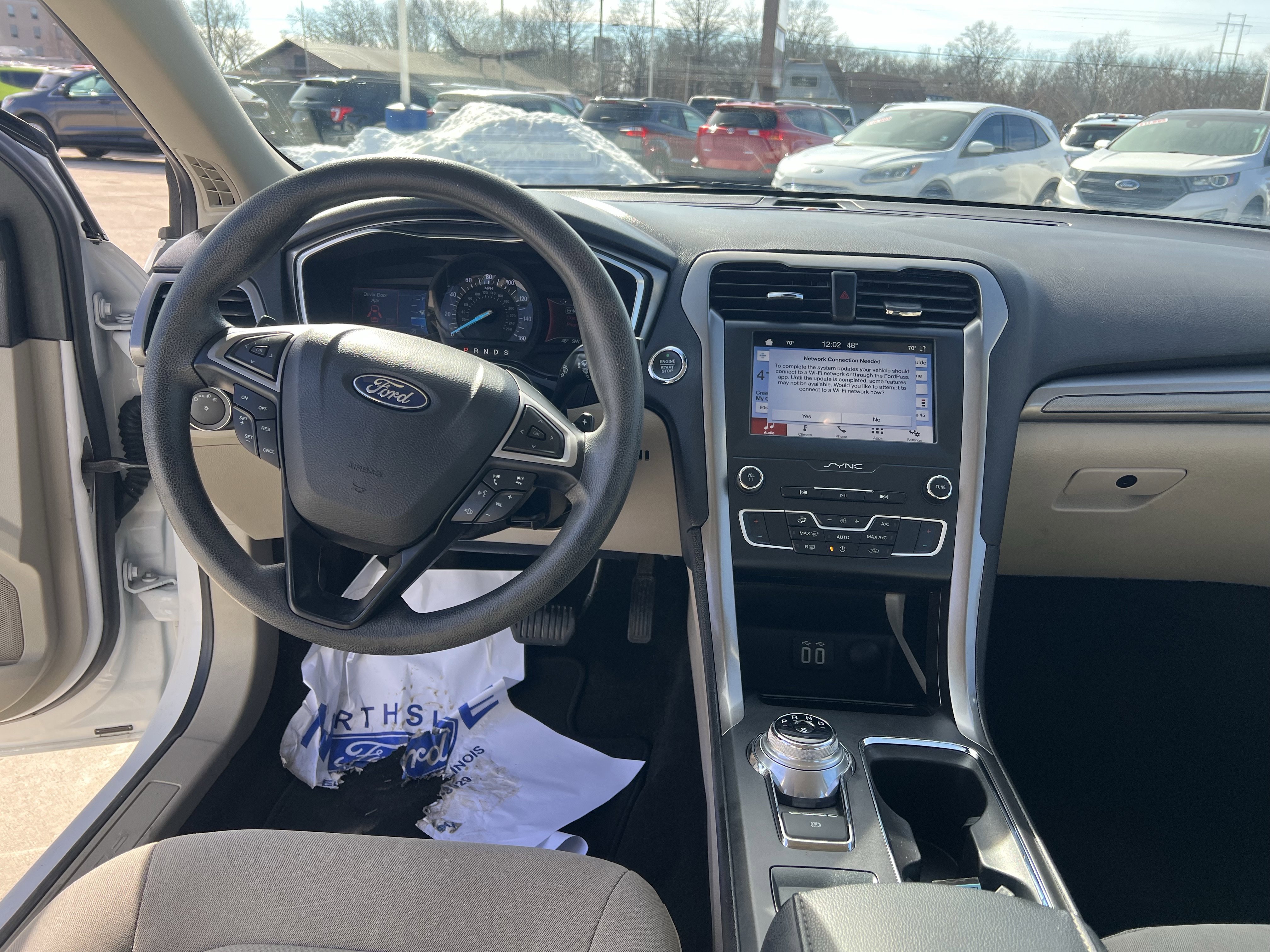 Used 2019 Ford Fusion SE image 15