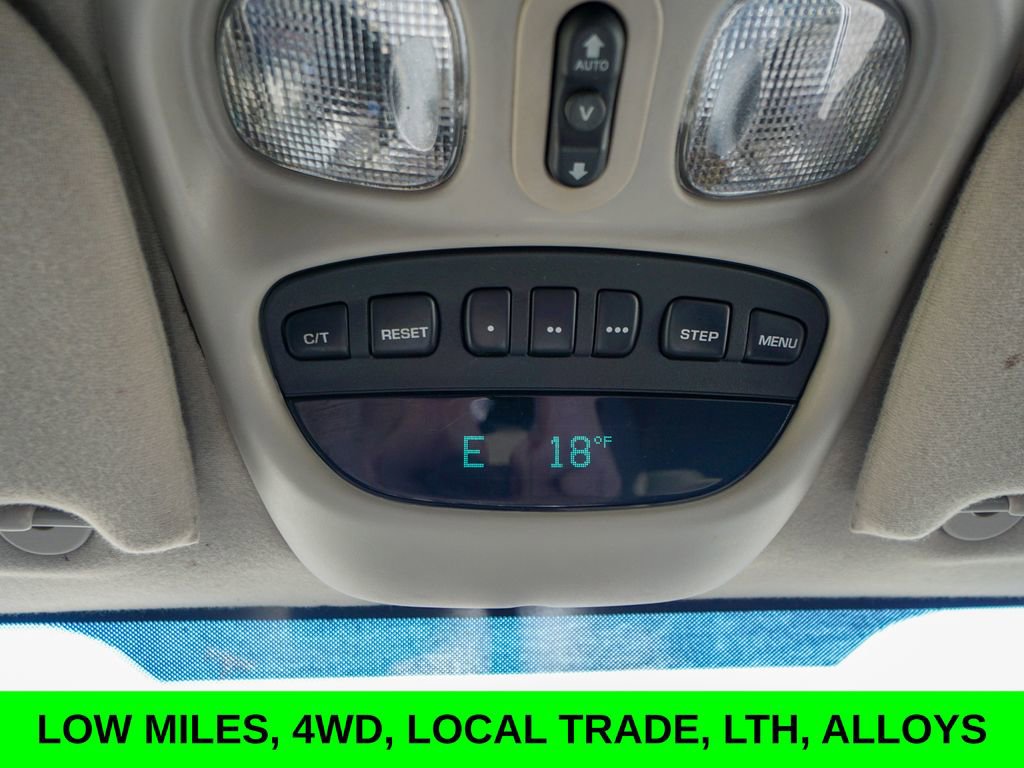 Used 2005 Jeep Liberty Limited w/ Trailer Tow Group image 23