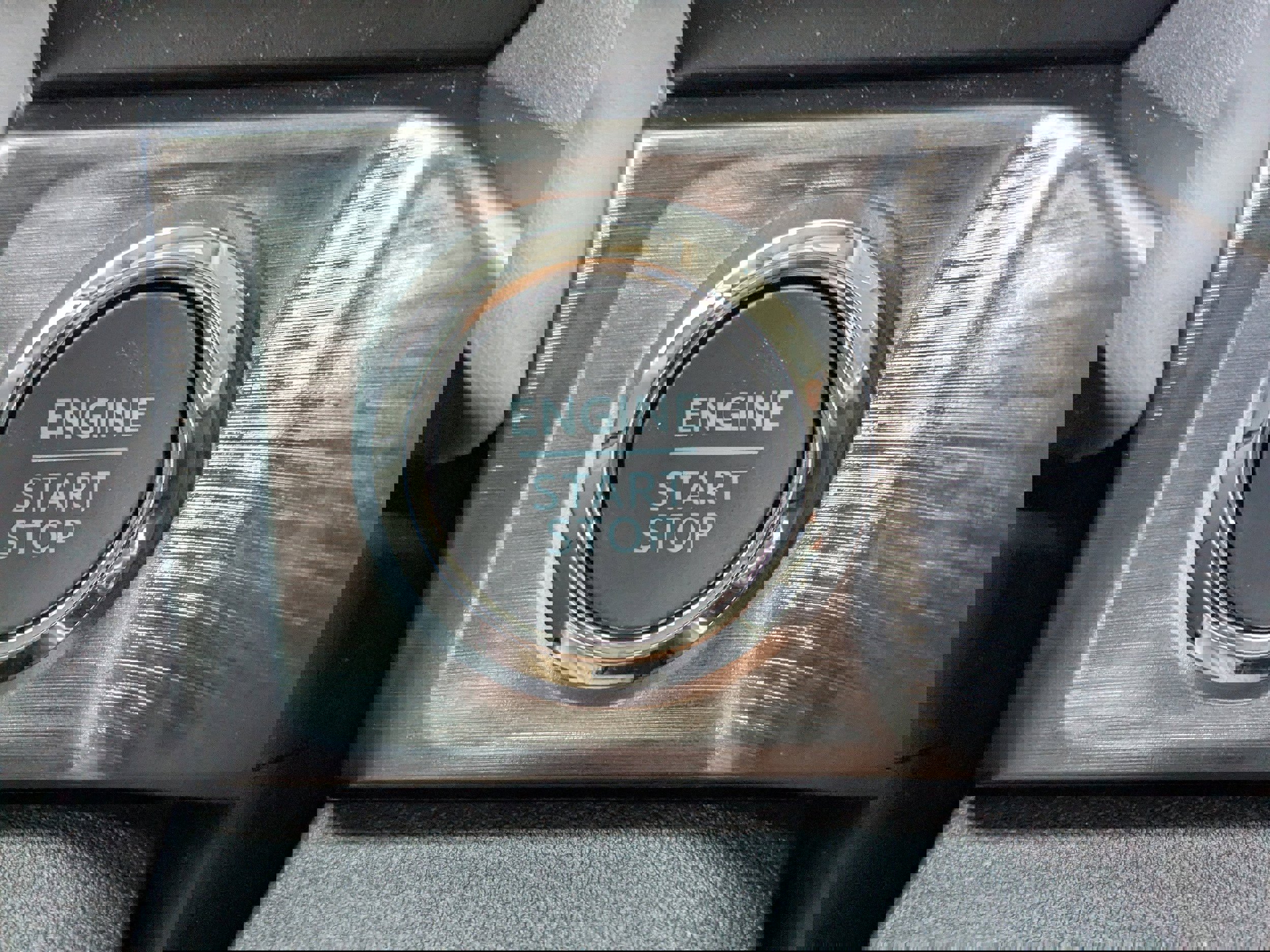 New 2025 Ford F250 Lariat w/ Lariat Ultimate Package image 25