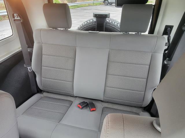 Used 2009 Jeep Wrangler Sahara w/ Dual Top Group image 26