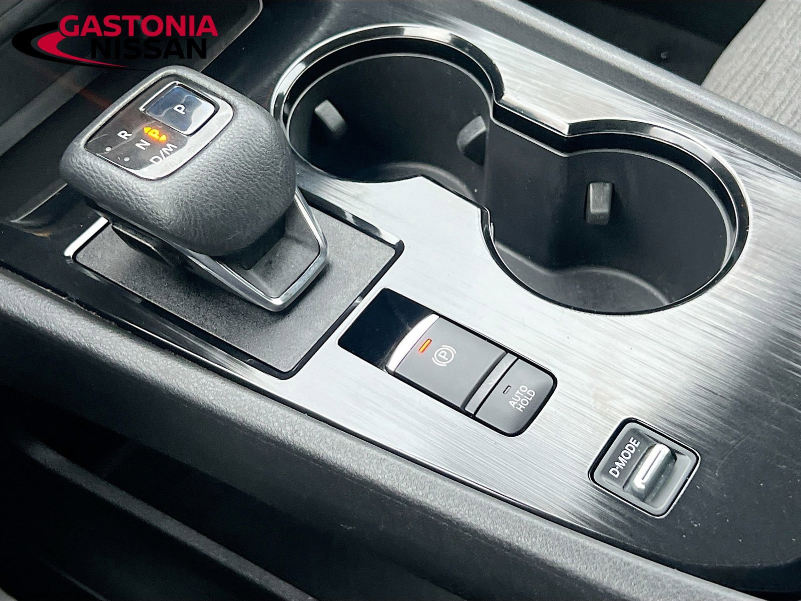 Used 2023 Nissan Rogue SL w/ SL Premium Package image 21