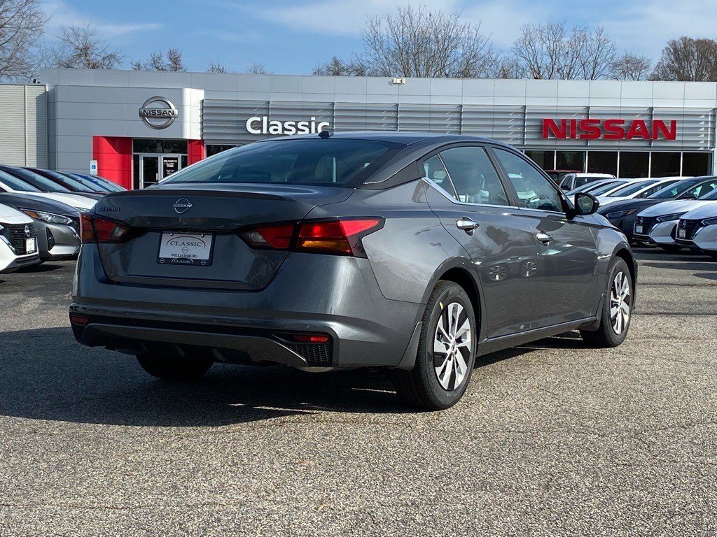 New 2025 Nissan Altima 2.5 S image 3