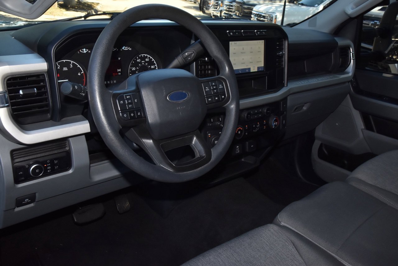 Used 2024 Ford F250 XL w/ STX Appearance Package AWD/4WD image 31