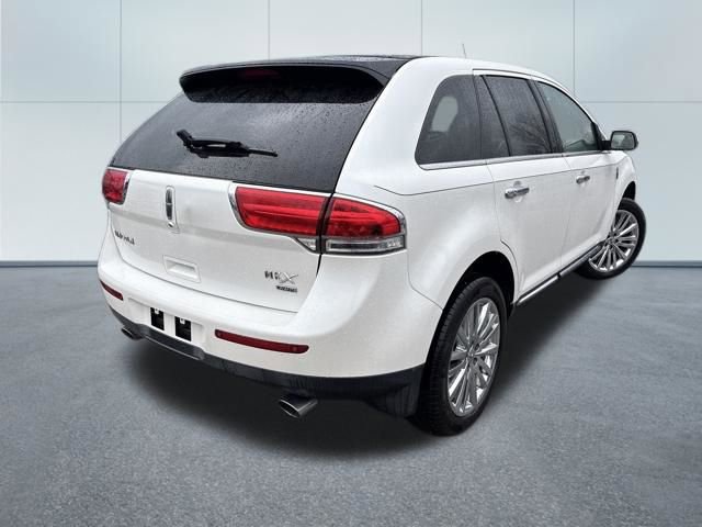 Used 2014 Lincoln MKX AWD w/ Equipment Group 101A image 4