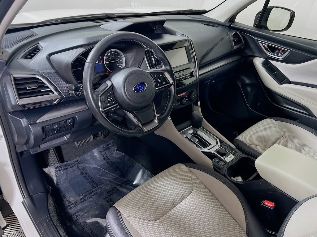 Used 2023 Subaru Forester Premium image 9