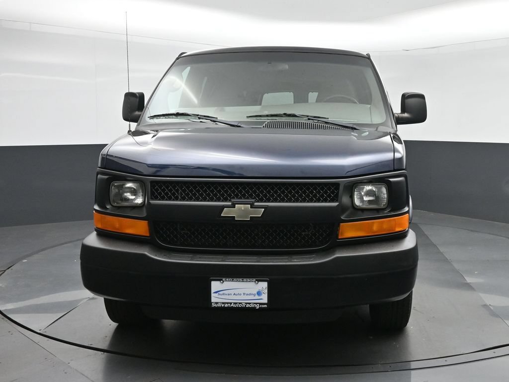 Used 2014 Chevrolet Express 3500 LS RWD image 2