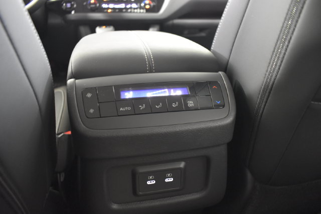 New 2026 Nissan Pathfinder SL AWD/4WD image 31