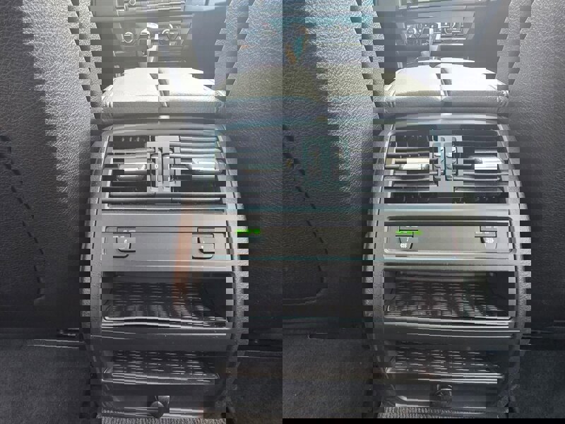 Used 2012 BMW 535i xDrive Sedan image 14