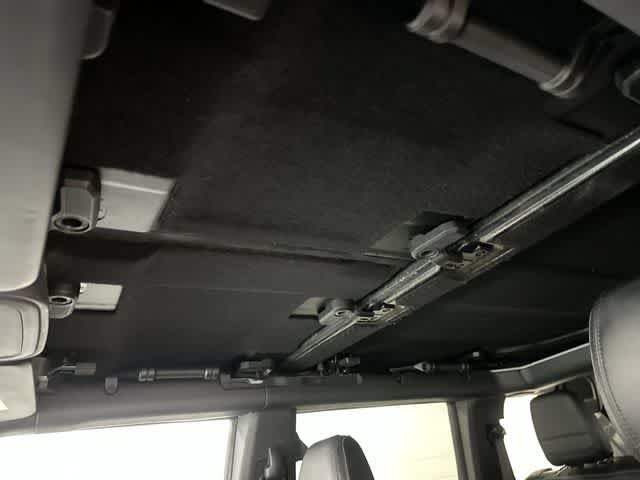 Used 2021 Ford Bronco First Edition AWD/4WD image 28