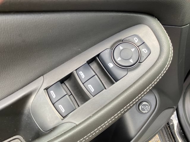 Used 2025 Buick Encore GX Preferred w/ Comfort Package FWD image 17