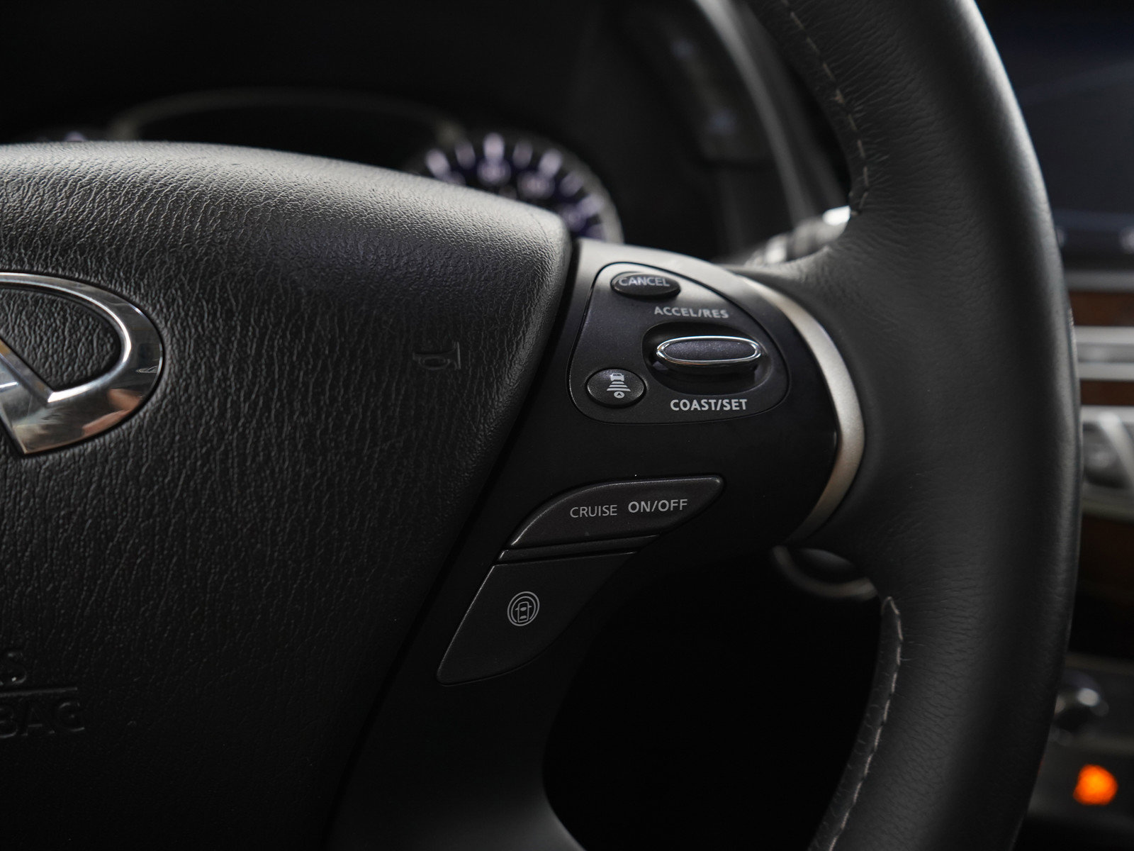 Used 2020 INFINITI QX60 Luxe w/ Sensory Package image 30