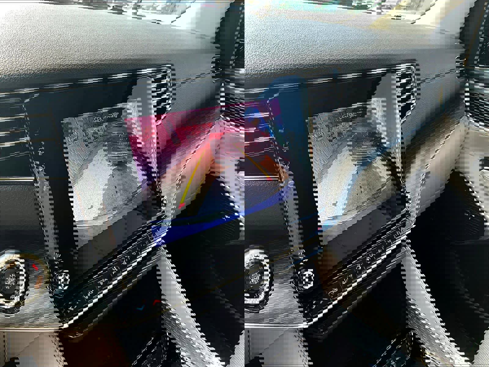 Used 2023 Jeep Wagoneer L Series II w/ Premium Group I image 20