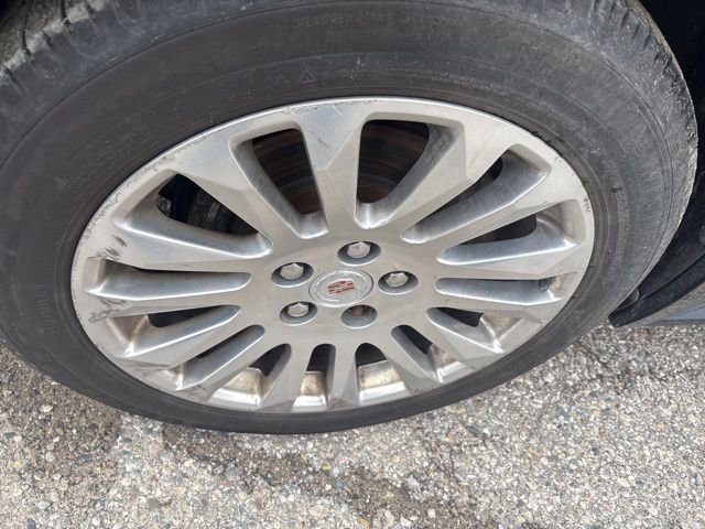 Used 2010 Cadillac CTS Premium image 4