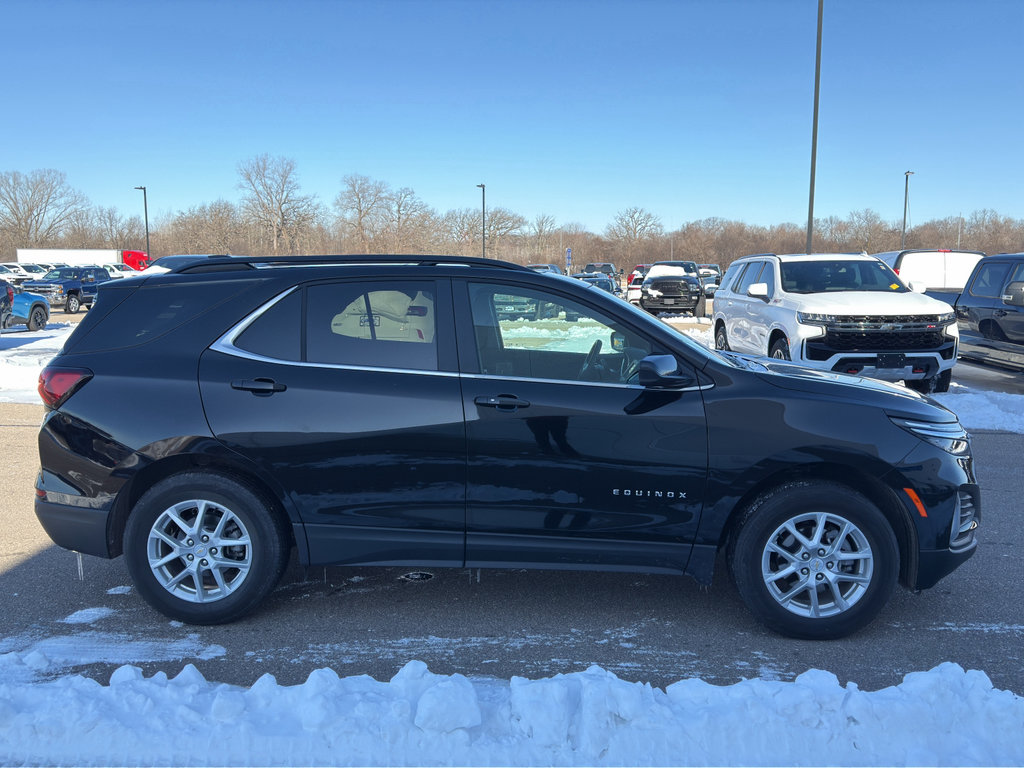 Used 2023 Chevrolet Equinox LT image 7