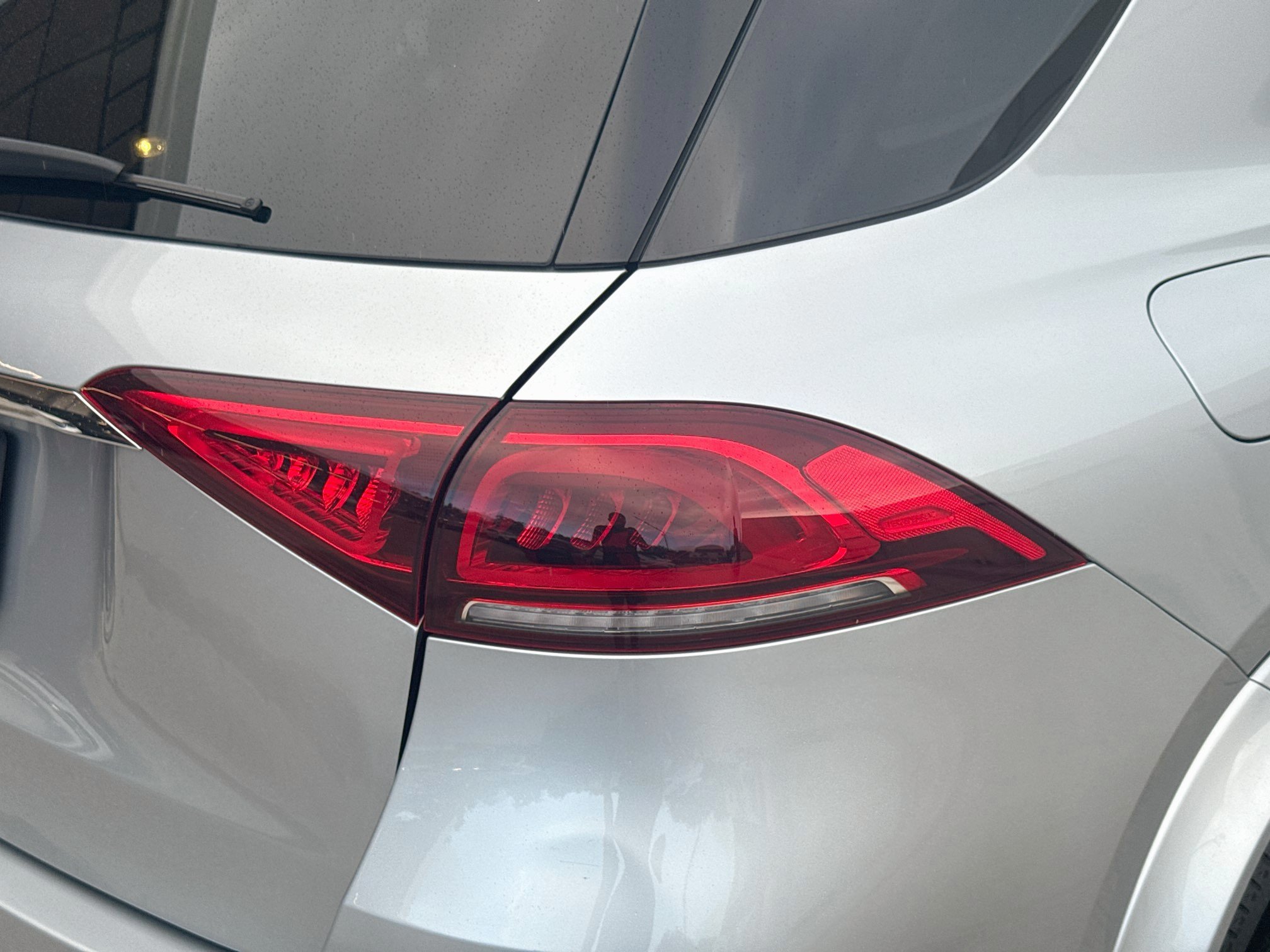 Used 2023 Mercedes-Benz GLE 350 w/ AMG Line Exterior image 26
