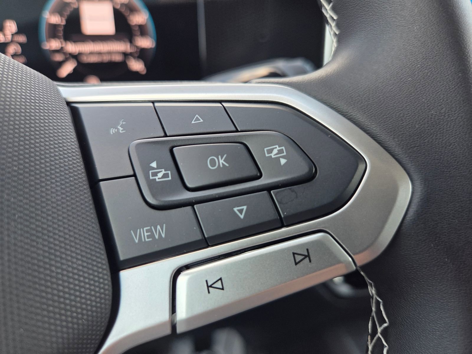 New 2026 Volkswagen Tiguan S FWD image 25