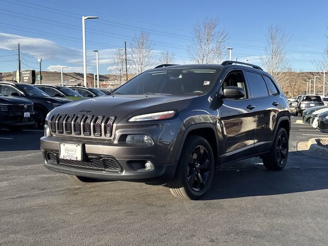 Used 2016 Jeep Cherokee Latitude w/ Cold Weather Group image 3