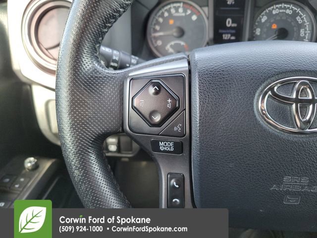 Used 2017 Toyota Tacoma TRD Off-Road image 22