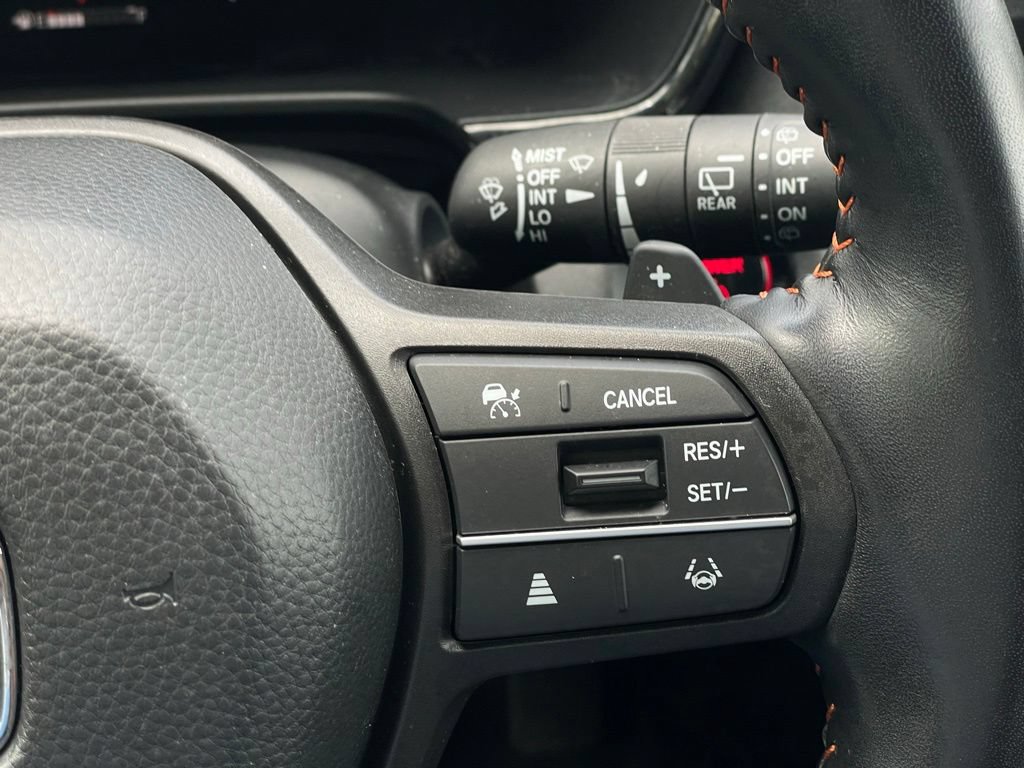Used 2025 Honda CR-V Sport-L image 14