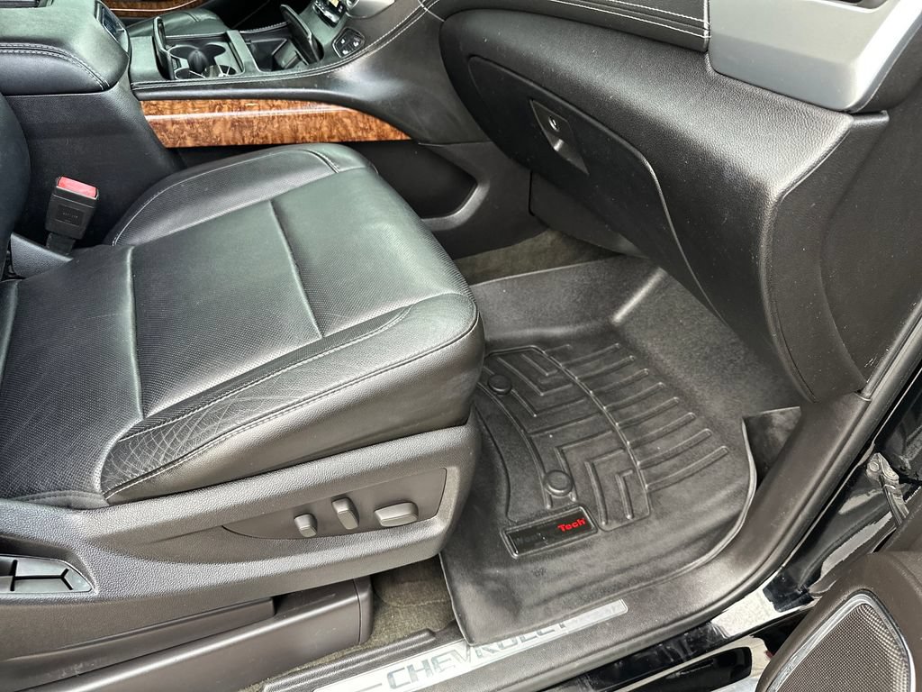 Used 2015 Chevrolet Tahoe LTZ RWD image 39