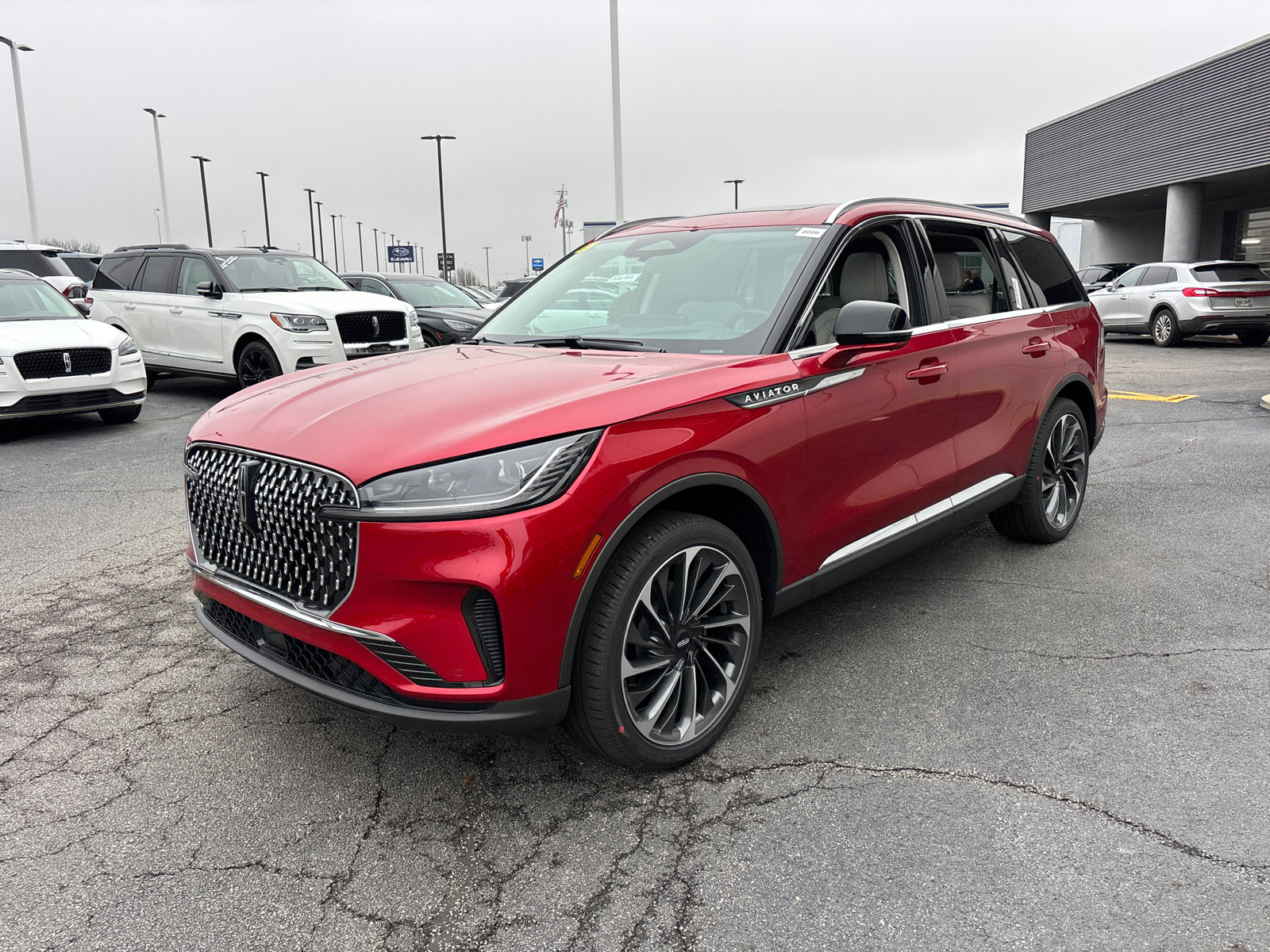 New 2026 Lincoln Aviator Reserve w/ Illumination Package image 3