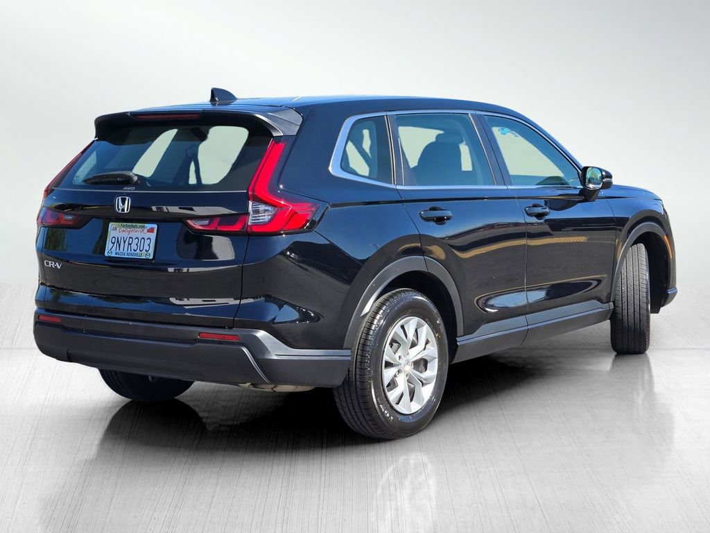 Used 2023 Honda CR-V LX image 4