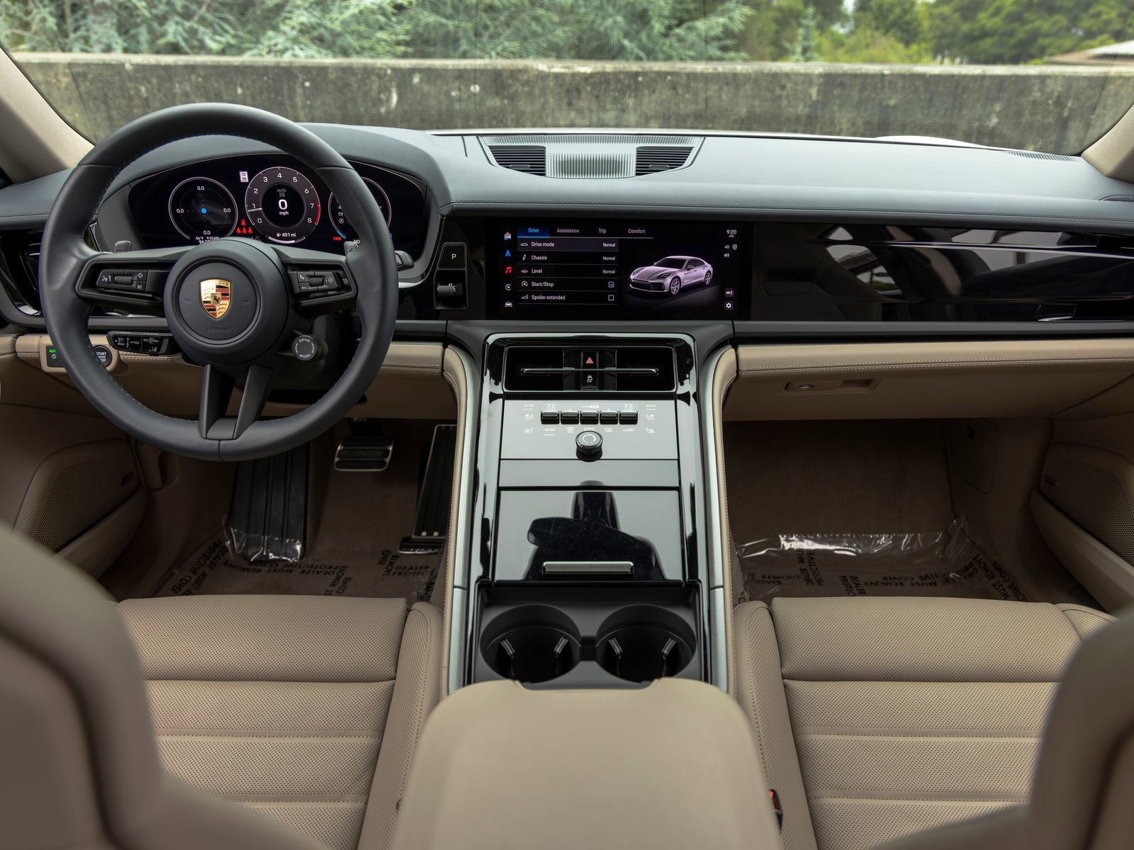Certified 2025 Porsche Panamera image 42