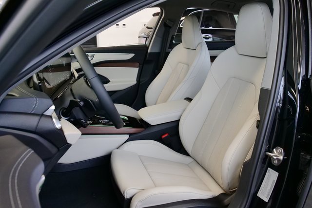 New 2026 Audi A6 Premium Plus image 10