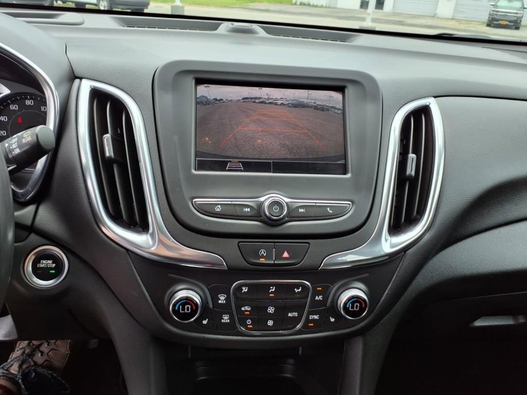Used 2022 Chevrolet Equinox LT image 23