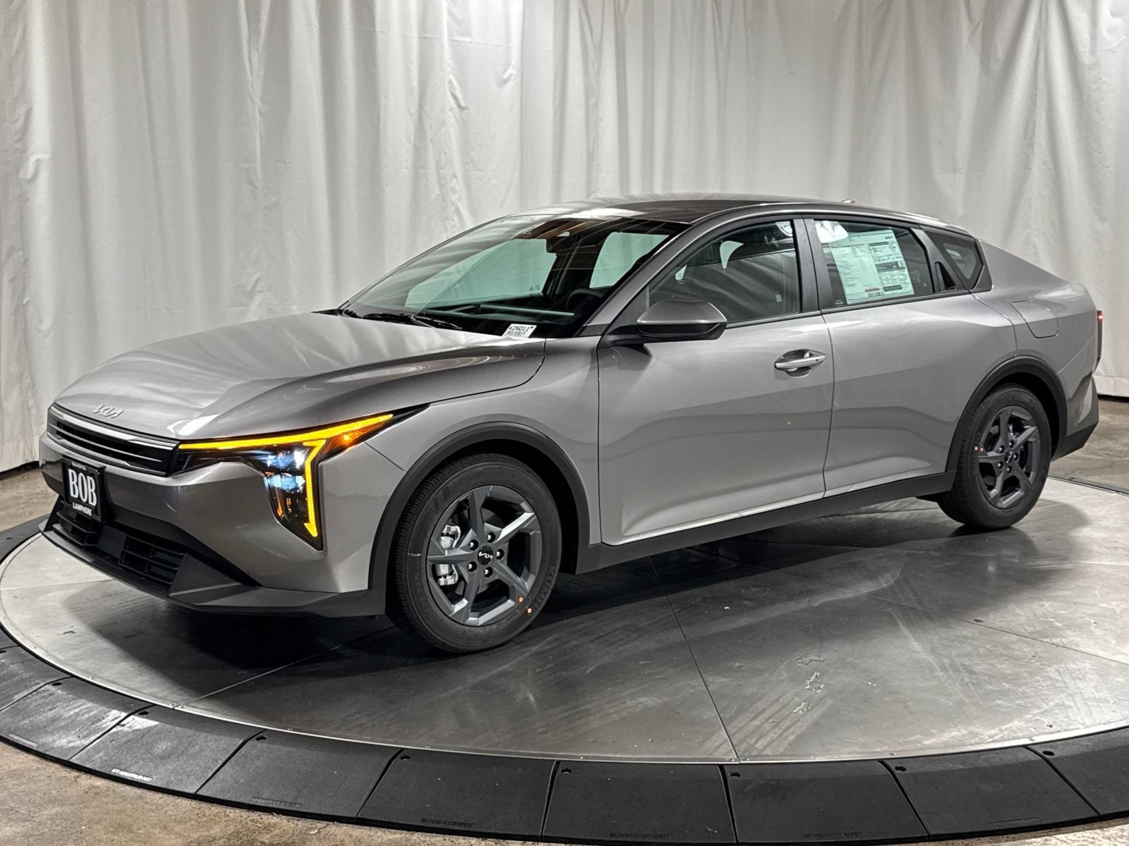 Certified 2026 Kia K4 FWD image 1