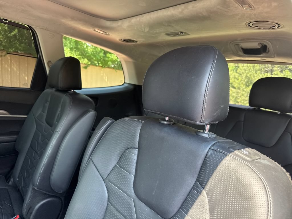 Used 2022 Kia Telluride SX w/ SX Prestige Package AWD/4WD image 23