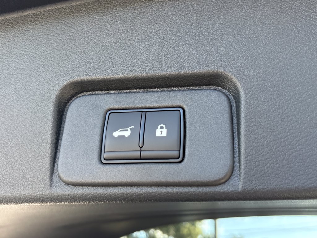 New 2026 Nissan Rogue Platinum AWD/4WD image 24