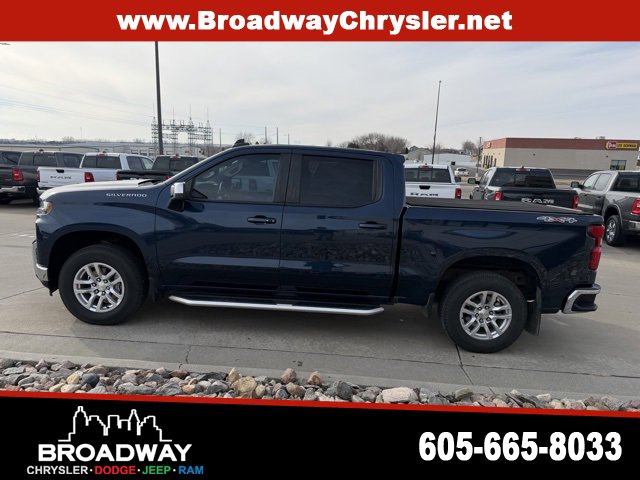 Used 2020 Chevrolet Silverado 1500 LT w/ All-Star Edition image 4