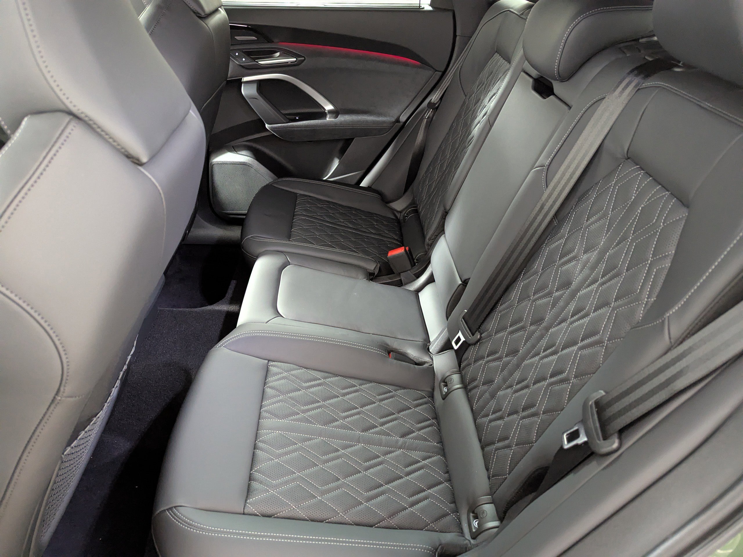 New 2025 Audi SQ5 Premium Plus image 27