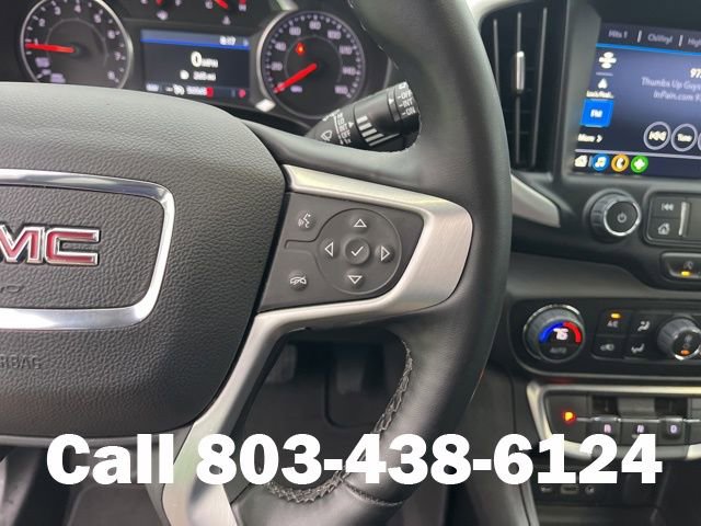 Used 2024 GMC Terrain SLT image 19