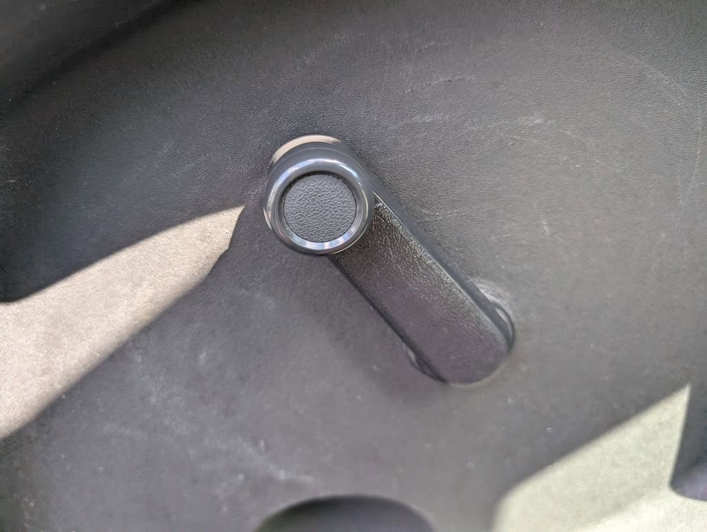 Used 2019 Nissan Frontier S w/ Work Truck Package image 10