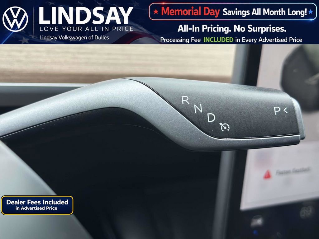 Used 2024 Tesla Model Y Long Range AWD/4WD image 21