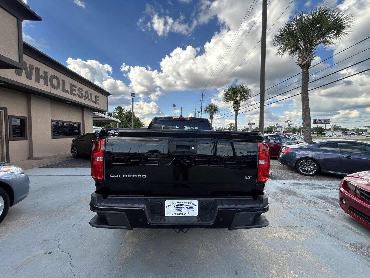 Used 2022 Chevrolet Colorado LT w/ Fleet Safety Package image 6