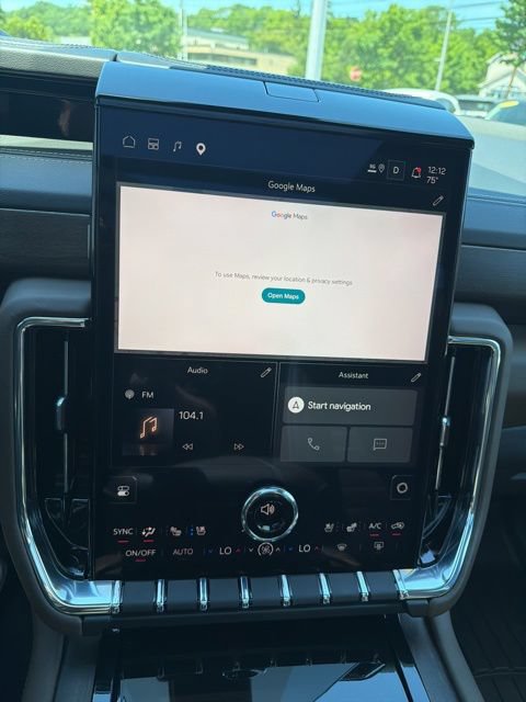 Used 2026 GMC Yukon Denali Ultimate AWD/4WD image 18