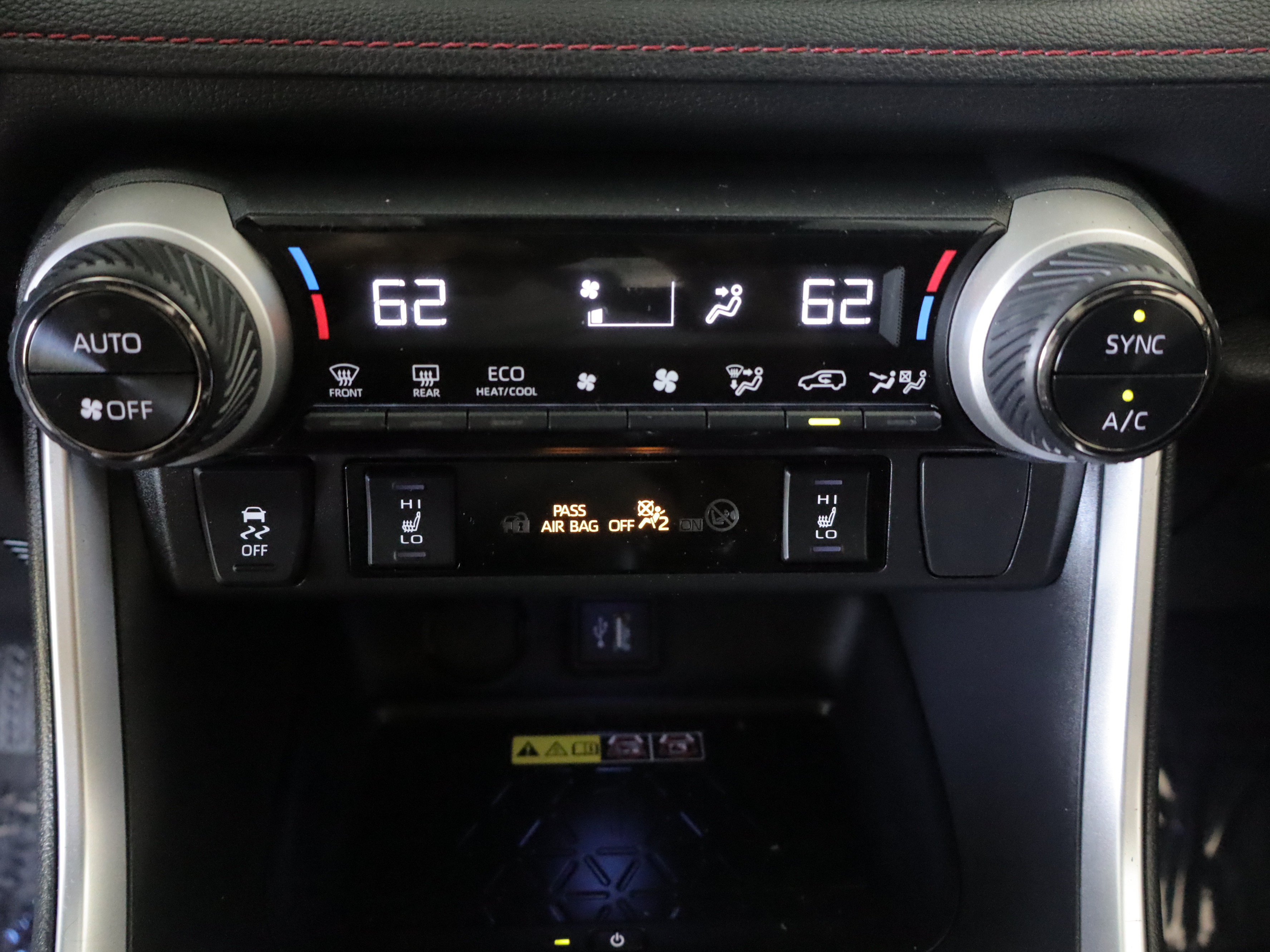 Used 2023 Toyota RAV4 XSE w/ Weather Package AWD/4WD image 17