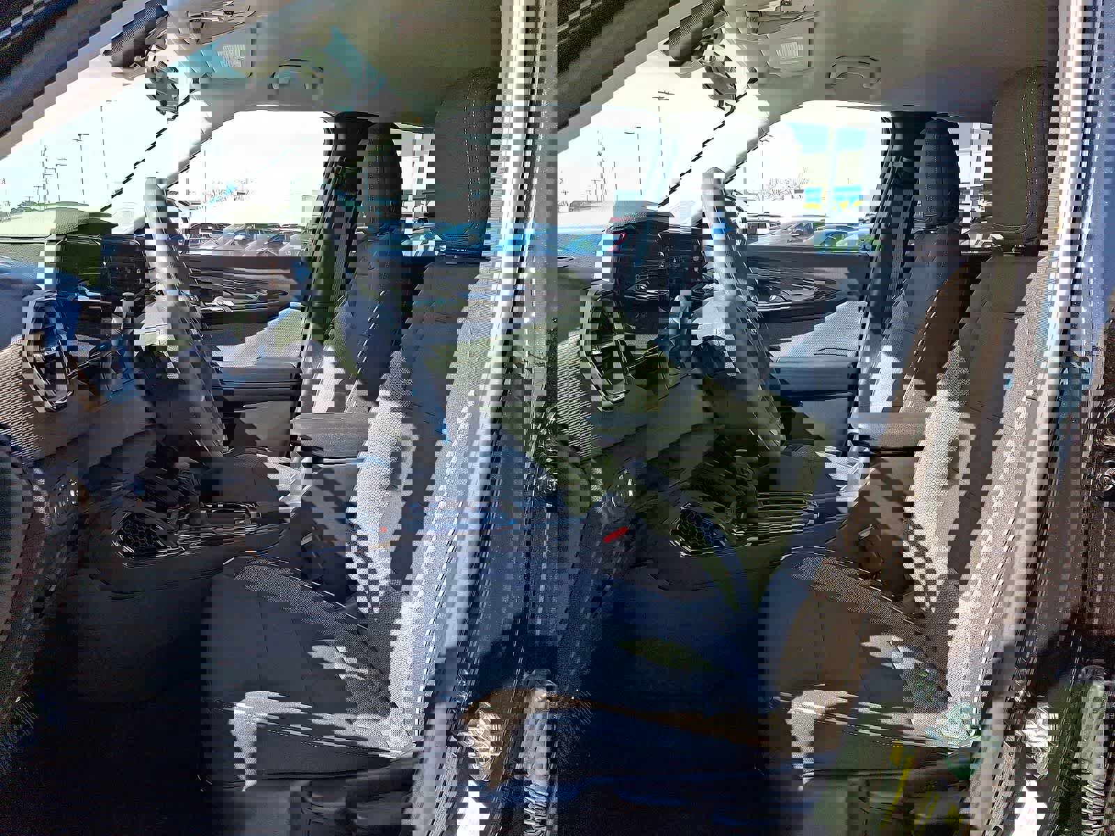 Certified 2026 Chevrolet TrailBlazer LT w/ Driver Confidence Package image 24