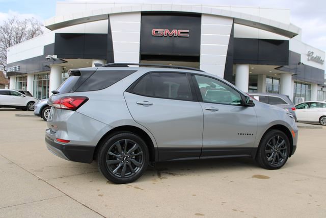 Used 2023 Chevrolet Equinox RS w/ RS Leather Package image 31