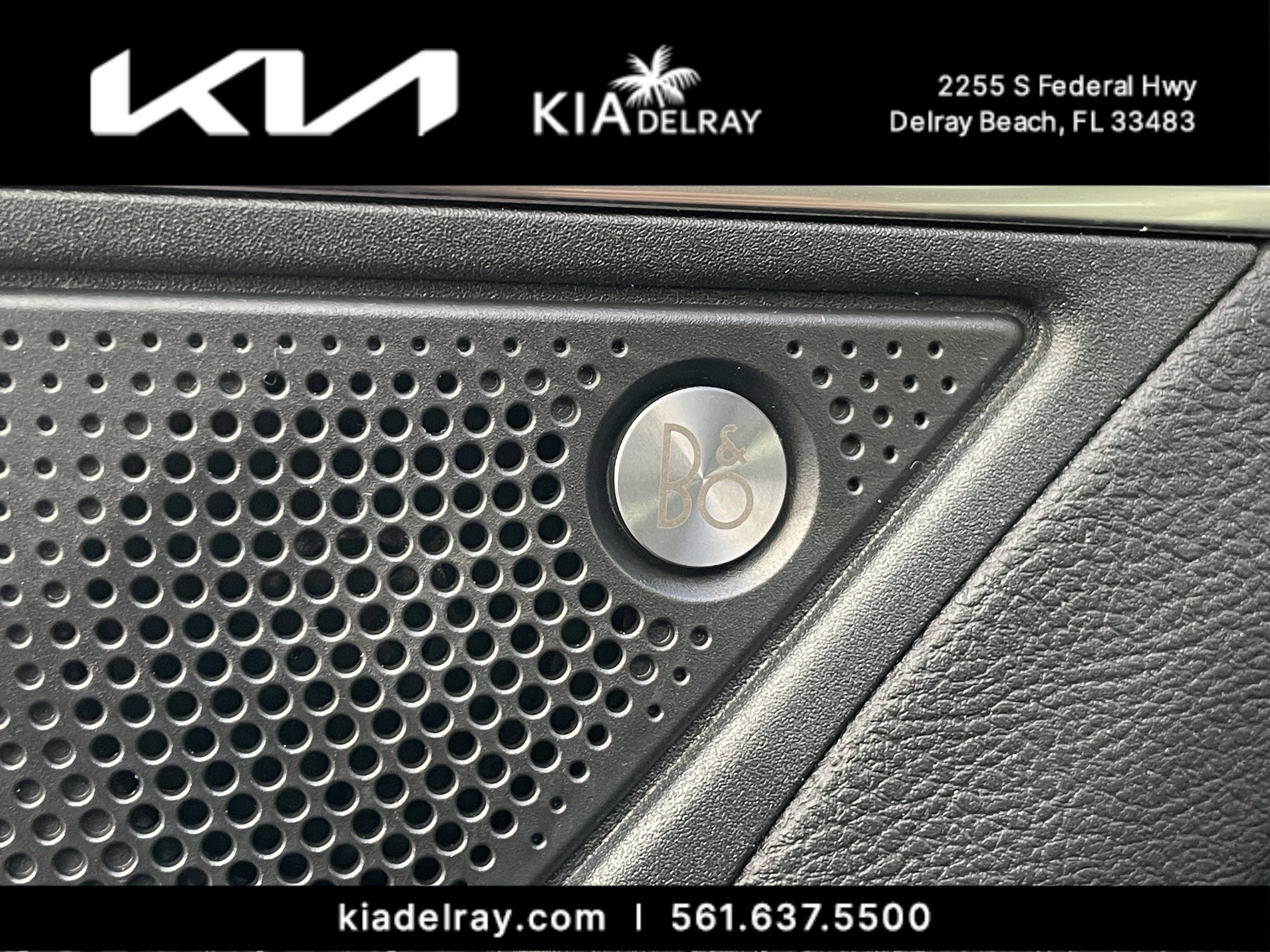 Used 2020 Ford Edge Titanium image 19