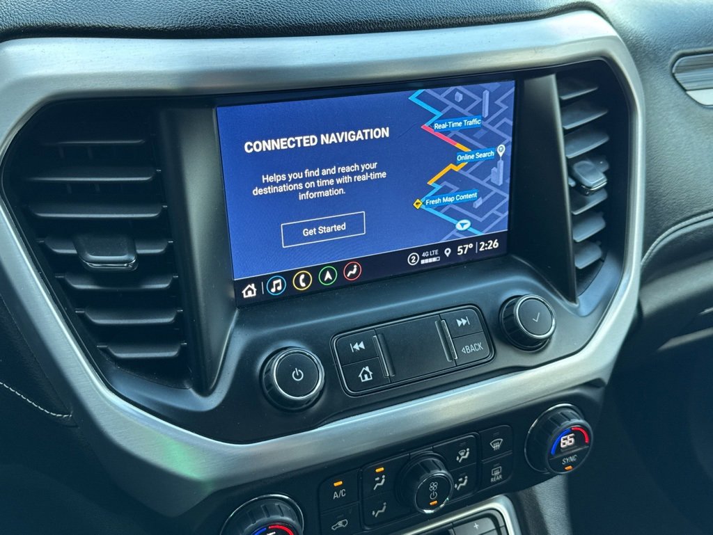 Used 2023 GMC Acadia SLT image 13