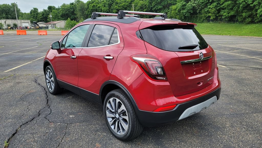 Used 2019 Buick Encore Essence w/ LPO, Road Trip Package FWD image 9